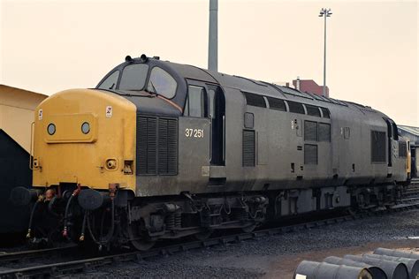 37251 Seen At Holbeck Depot Around 1991 I Cuthbertson Col Flickr