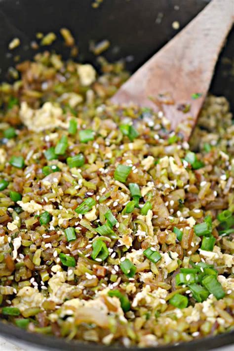 Bring pan back to a simmer then lower heat and cook, covered, 18 minutes, or until rice is tender and water is absorbed. Keto Fried Rice - EASY Low Carb Fried Rice Recipe - BEST ...