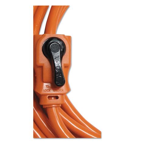 Innovera Indoor Extension Cord Locking Plug 25ft Orange
