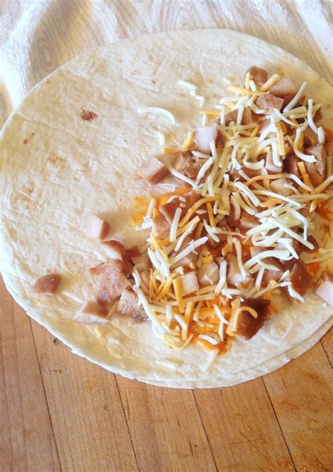 You'd need to walk 142 minutes to burn 510 calories. Taco Bell Chicken Quesadilla Recipe with Creamy Chipotle ...