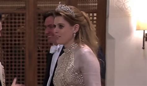 Princess Beatrice Wears Mom Sarah Fergusons Tiara At Jordanian Royal Wedding Irideat