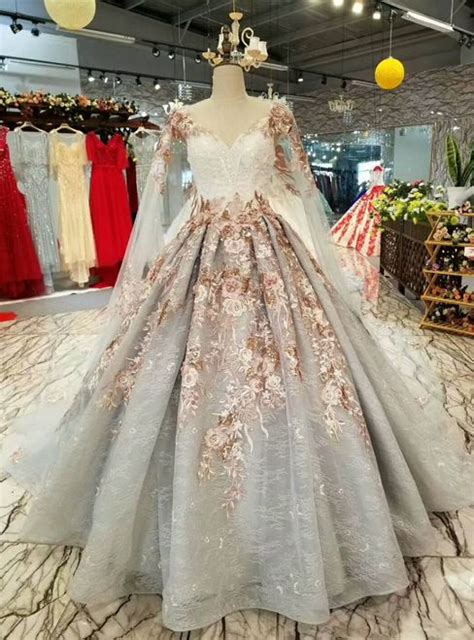 Gray Ball Gown Tulle Appliques V Neck Haute Couture Luxury Wedding