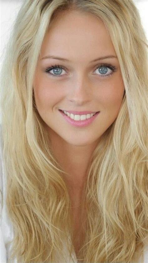 Just Plain Fabulous Gorgeous Blonde Gorgeous Eyes Beautiful Smile