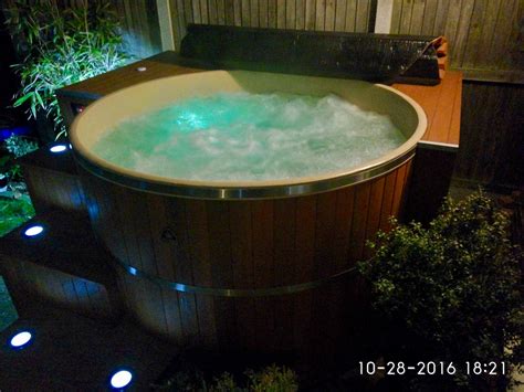 A Great Job Of Incorporating Lighting Into This Canadian Hot Tub Installation Hot Tub Tub