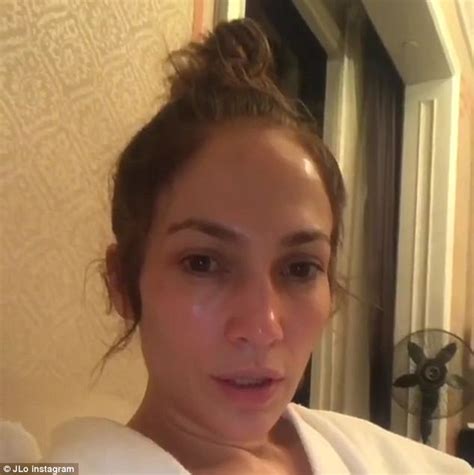 Jennifer lopez makeup tutorial | themakeupchair makeup tips. Jennifer Lopez, 47, goes makeup-free on Instagram | Daily ...