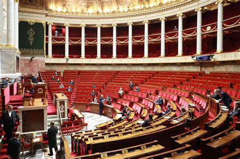 Une tendance se confirme : Loi d'urgence du 22 mars 2020 pour faire face à l'épidémie ...