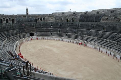 Ben and Alonna » Blog Archive » Roman Ruins and Hill Towns in Provence