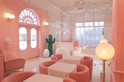 10 Aesthetic Cafes In Seoul With Minimalist Layouts And Pastel Themes