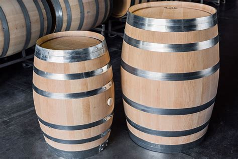 American Oak Barrels For Wine And Whiskey