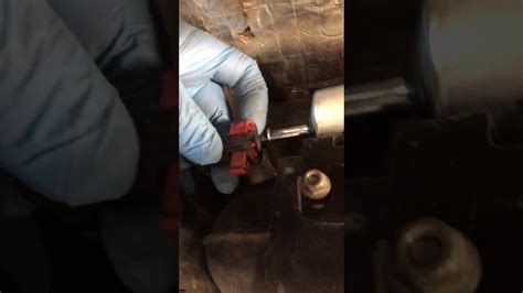 2004 Ford Explorer Replace Fuel Filter Youtube