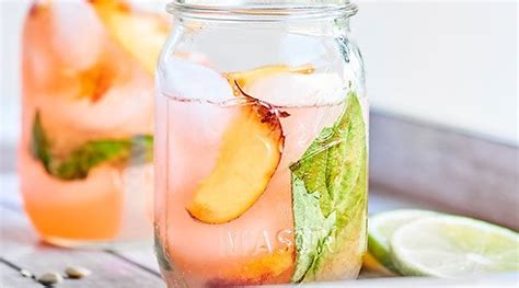 Peach Lemonade Spritzer Recipe W Vodka And White Wine