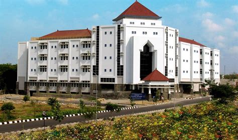 Perguruan Tinggi Swasta Terbaik di Yogyakarta dan Jawa TengahJogja
