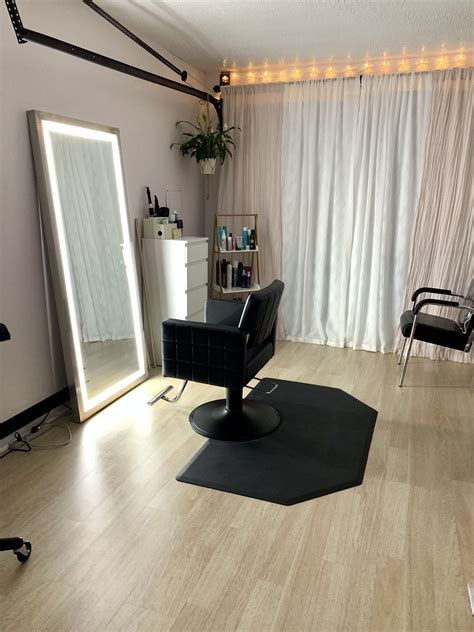 Home Garage To Studio Salon Diy Beauty Room Decor Salon Suites