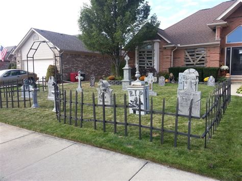 Static My Cemetery With Just Fence And Tombstones Halloween Fence