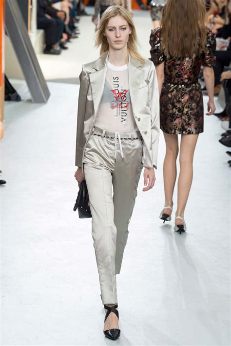 louis vuitton fall 2015 ready to wear collection gallery fashion louis