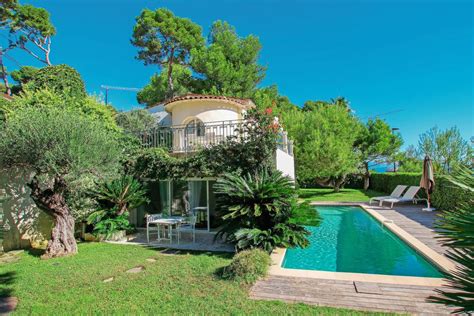 House Luxury And Prestige For Sale Cap Dantibes 5 Main Rooms 153m²