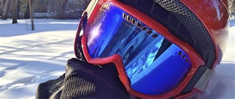 Best Ski And Snowboard Goggles In 2023 For Men And Women Athlete Path