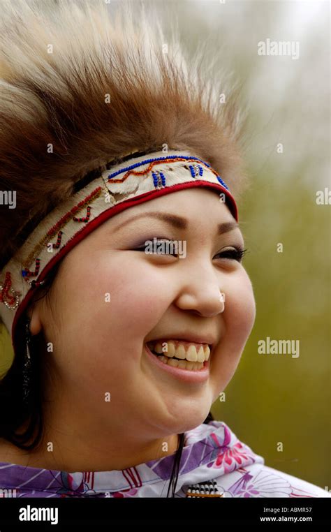 Yupik Dance High Resolution Stock Photography And Images Alamy