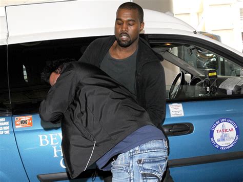 Video Kanye West Attacks Paparazzi Photographer In La Faces Felony Charges