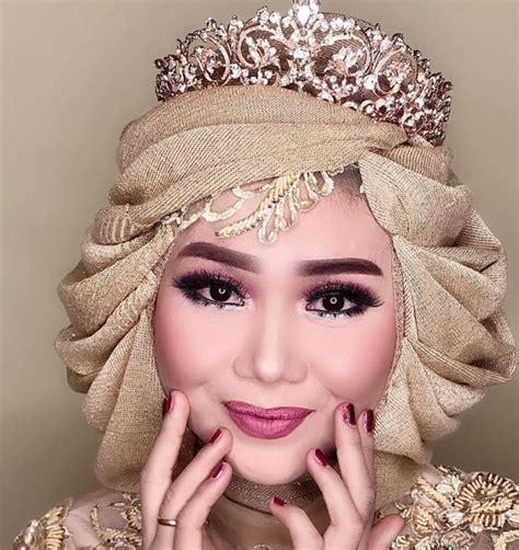 Suka Tampil Ekstra Make Up Dengan Hijab Do Untuk Pernikahan Ini