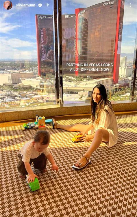 Olivia Munn In Las Vegas With John Mulaney And Son Malcolm Photos