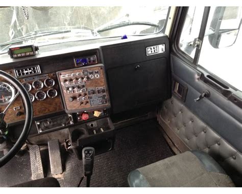 1996 Kenworth T600 Dash Assembly For Sale Council Bluffs Ia