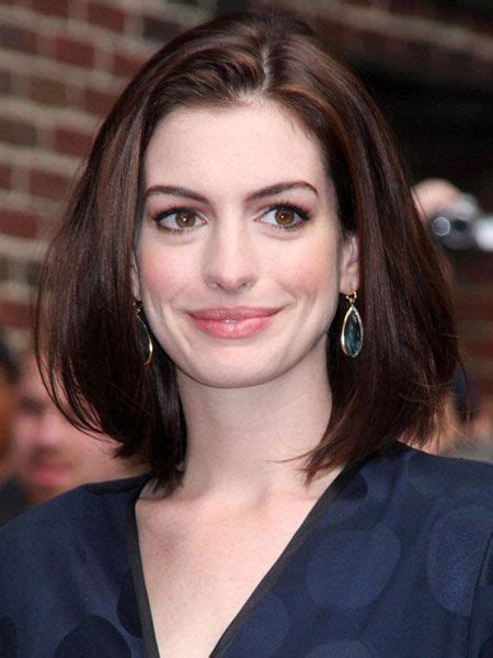 Anne Hathaway Shoulder Length Hair Hair Bob Hairstyles For Round