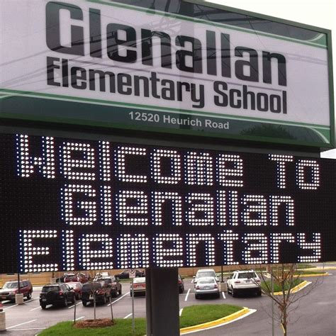 Glenallan Elementary School หน้าหลัก