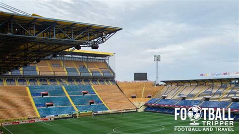 Het stadion ligt in de plaats villareal de los infantes, spanje. Estadio El Madrigal - Villarreal CF Guide | Football Tripper