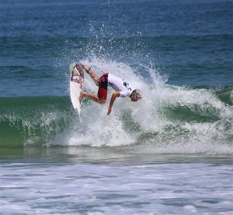 Outer Banks Pro Surf Competition Photo Gallery Surf Competition