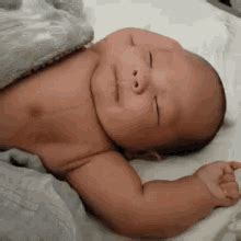 Waking Up Baby Gif Waking Up Baby I Dont Wanna Discover Share Gifs