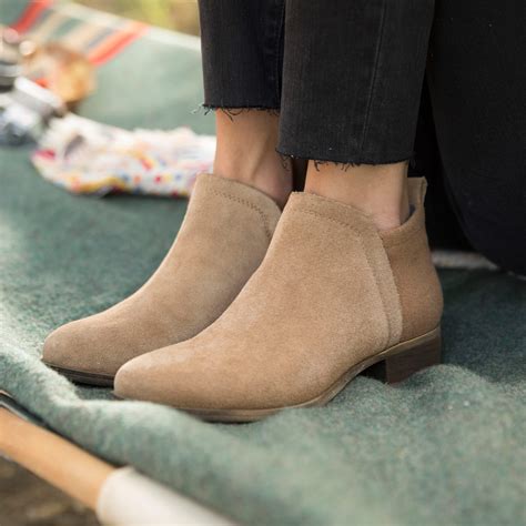 Toms Canada Sale Save 25 Off Boots And Booties Canadian Freebies