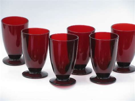 Vintage Royal Ruby Red Glass Set Of Eight Footed Tumblers