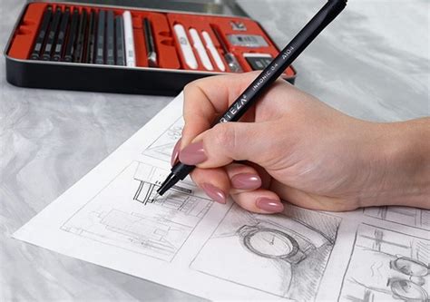 Professional Drawing Pencil Set 33 Pieces Arteza