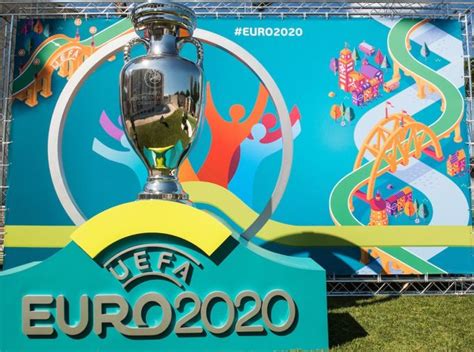 Due to pandemic situation, it is postponed to be held on 2021, from 11 june to 11 july. Qualificazioni Euro 2020, il calendario dell'Italia ...