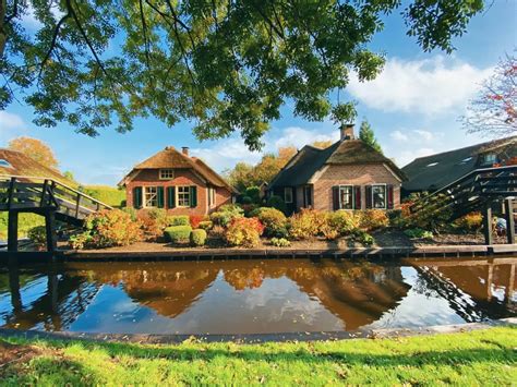 Escape To Giethoorn Village A Picturesque Retreat In The Heart Of The
