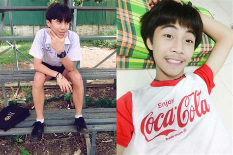 และล่าสุด ฟลุ๊คกะล่อน ก็ทำเอาชาวเน็ตฮือฮาหนักอยู่ไม่ใช่น้อย หลังจากที่เจ้าตัวนั้นได้โพสต์รูปภาพเผยให้เห็นหน้าอกแบบแซ่บสุดจี๊ด หลังจาก. เห็นแล้วต้องสะดุด !เมื่อไปเจอรูปของฟลุ๊คกะล่อนก่อนเป็นเกย์ ...