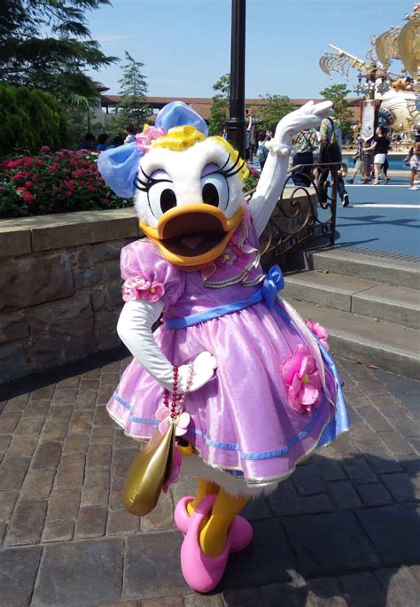Photos Tokyo Disneysea Complete Character Greeting Guide Wdw News