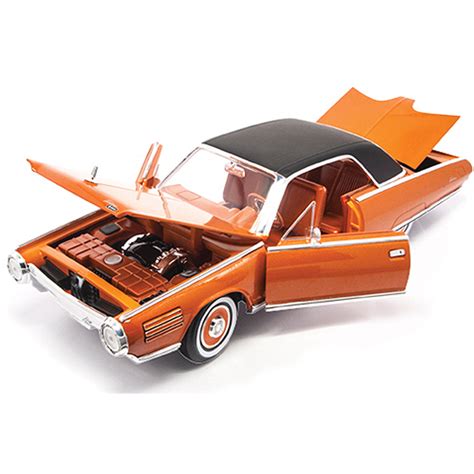 1963 Chrysler Turbine 118 Scale Diecast Model By Road Signature