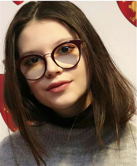Pin By Lovely Collection X Valentina On Cleopatra Stratan Moldovan Singer Girls With Glasses