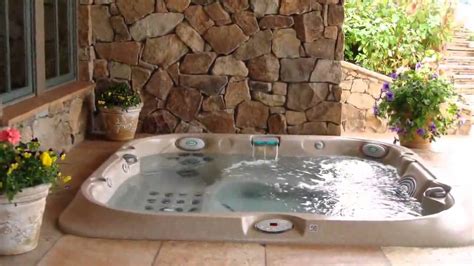 Hot tub enclosure:the ultimate buying guide. 10 Hot Tub Enclosure Ideas | Home Buying Checklist