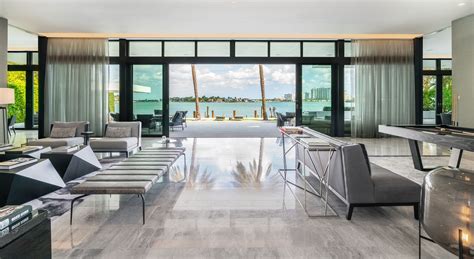 Descubrir 59 Imagen Miami Interior Design Style Thcshoanghoatham