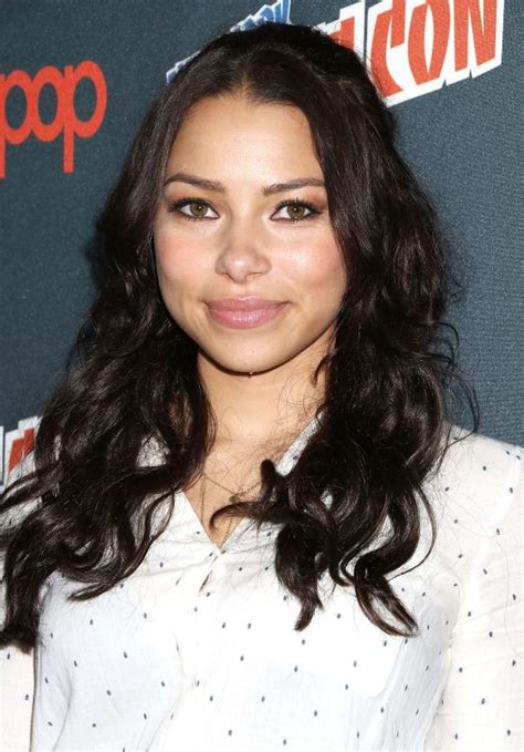 Jessica Parker Kennedy Nude Celebrity Photos