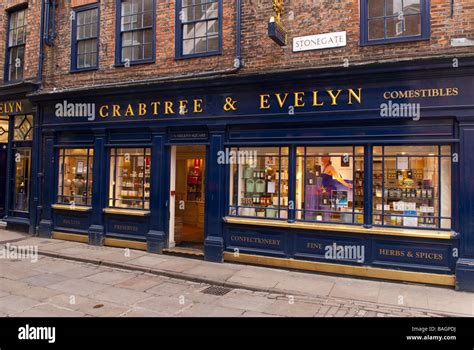 The Crabtree And Evelyn Shop Store In Yorkyorkshireuk Stock Photo Alamy