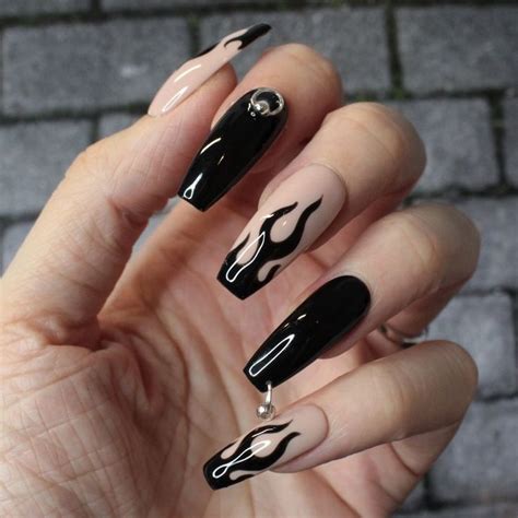 Pin By Hilari Mosquera On Nails Acrylic Nails Coffin Short Fire