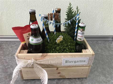 Wann ist ein mann ein mann? Biergarten (Geburtstagsgeschenk für Männer/present for men ...
