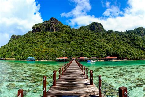 Exactly what to do in malaysia, as well as malaysia beach destinations and other vacation places in malaysia. Malaysia Adventure Travel | Vacation Packages | Caradonna ...