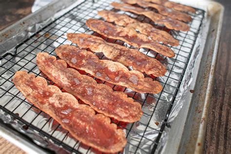 How long does bacon take to cook at 450? How to Cook Turkey Bacon in the Oven - Yellow Glass Dish