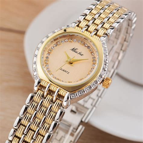 New Gold Women Geneva Quartz Watch Ladies Luxury Crystal Rhinestone