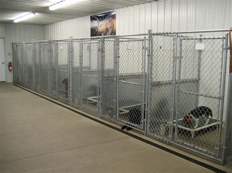 They go out in the fields, to the pool and, most this not only benefits your pet, but it can put you at ease knowing that your fur baby is in the hands of. Dog runs/ dog kennels - Eagle Fence - British Columbia